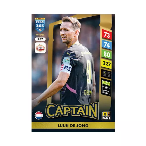 237.  Luuk de Jong